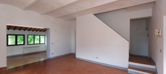 13 bedrooms House in Florence, Italy No. 207103 10