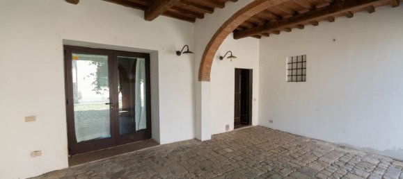 13 bedrooms House in Florence, Italy No. 207103 20