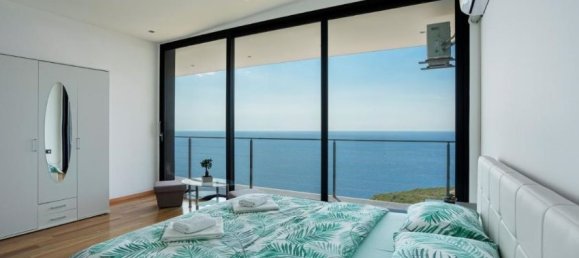 6 bedrooms Commercial property in Budva, Montenegro No. 93 15