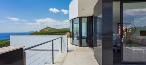 6 bedrooms Commercial property in Budva, Montenegro No. 93 24