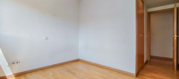 Apartamento de 2 dormitorios en Valdemoro, Spain No. 174032 12
