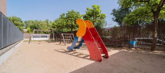 Apartamento de 2 dormitorios en Valdemoro, Spain No. 174032 3