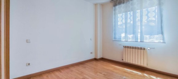 Apartamento de 2 dormitorios en Valdemoro, Spain No. 174032 16