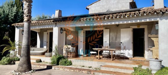 6 bedrooms Villa in Le Muy, France No. 353240 25