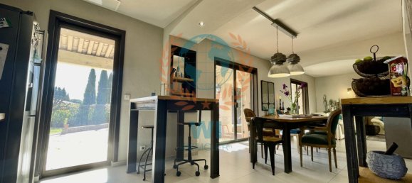 6 bedrooms Villa in Le Muy, France No. 353240 23