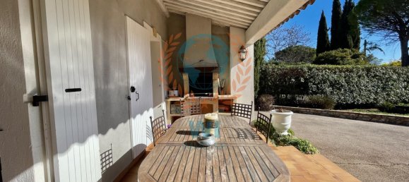 6 bedrooms Villa in Le Muy, France No. 353240 17