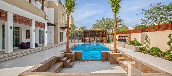 5 bedrooms Villa in Mudon, UAE No. 94305 5
