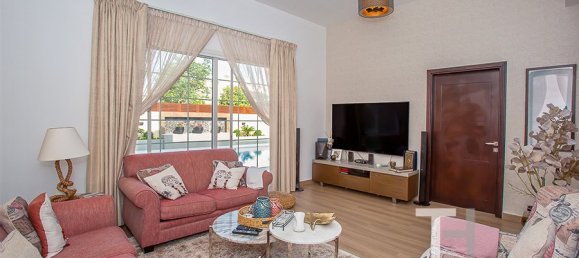 5 bedrooms Villa in Mudon, UAE No. 94305 14