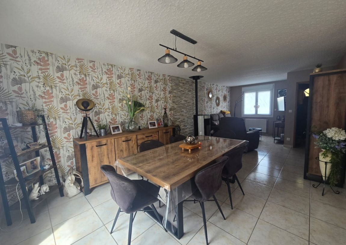 3 bedrooms House in Divion, France No. 276553