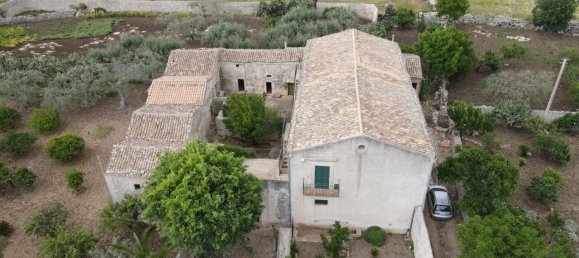 Casa de 9 habitaciónes en Modica, Italy No. 231824 5