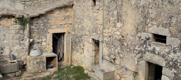 Casa de 9 habitaciónes en Modica, Italy No. 231824 18