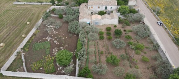 Casa de 9 habitaciónes en Modica, Italy No. 231824 4