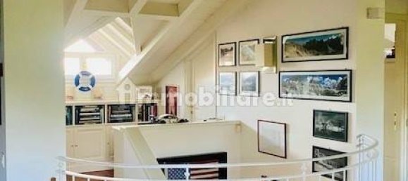 2 غرف نوم شقة في Alzate Brianza, Italy رقم 188108 20