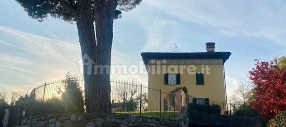 2 غرف نوم شقة في Alzate Brianza, Italy رقم 188108 5