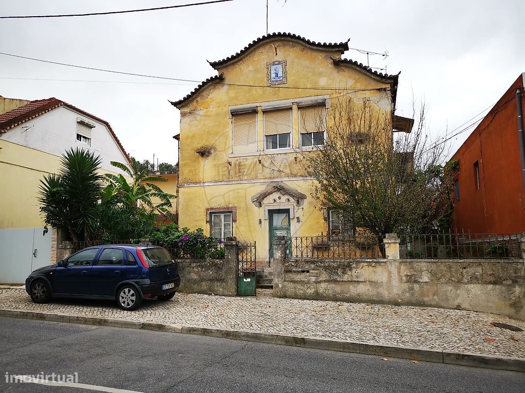 9 bedrooms Building in Sintra, Portugal No. 46410
