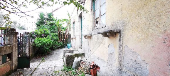 9 bedrooms Building in Sintra, Portugal No. 46410 4