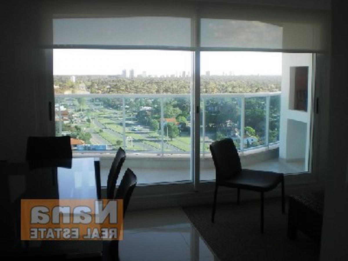 4 chambres Appartement à Maldonado, Uruguay No. 711