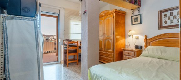 3 bedrooms Penthouse in Granada, Spain No. 166618 16