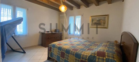 3 rooms House in Marano Vicentino, Italy No. 54697 4