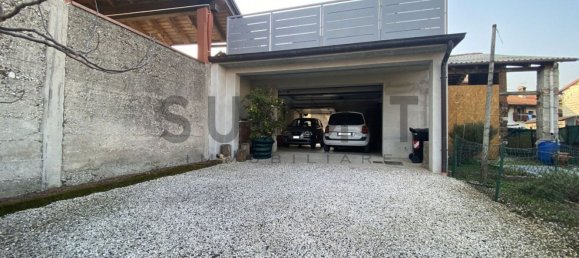 3 rooms House in Marano Vicentino, Italy No. 54697 8