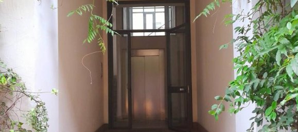 Studio in Turin, Italy, Nr. 149168 2