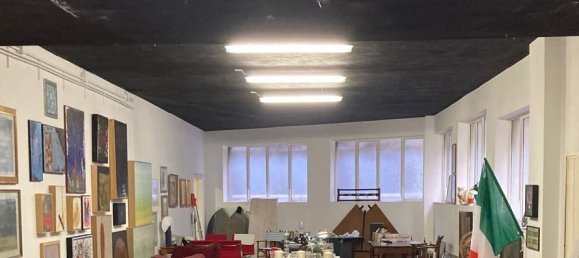 350m² Office in Piacenza, Italy No. 169866 18