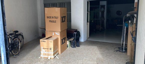 350m² Office in Piacenza, Italy No. 169866 21