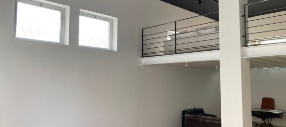 350m² Office in Piacenza, Italy No. 169866 5