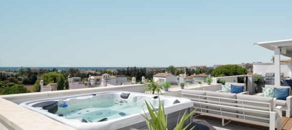 3 bedrooms Penthouse in Marbella, Spain No. 137667 17