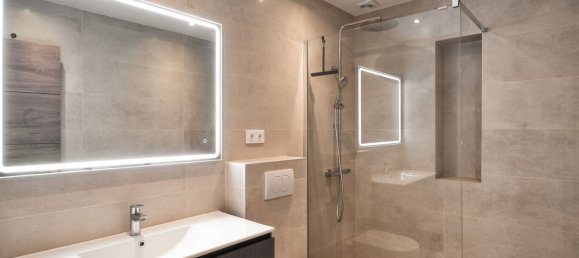 3 bedrooms Penthouse in Marbella, Spain No. 137667 9