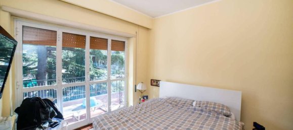 5 rooms Apartment in Rome, Italy No. 28321 12