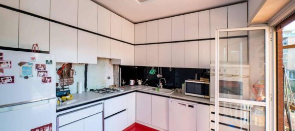 5 rooms Apartment in Rome, Italy No. 28321 23