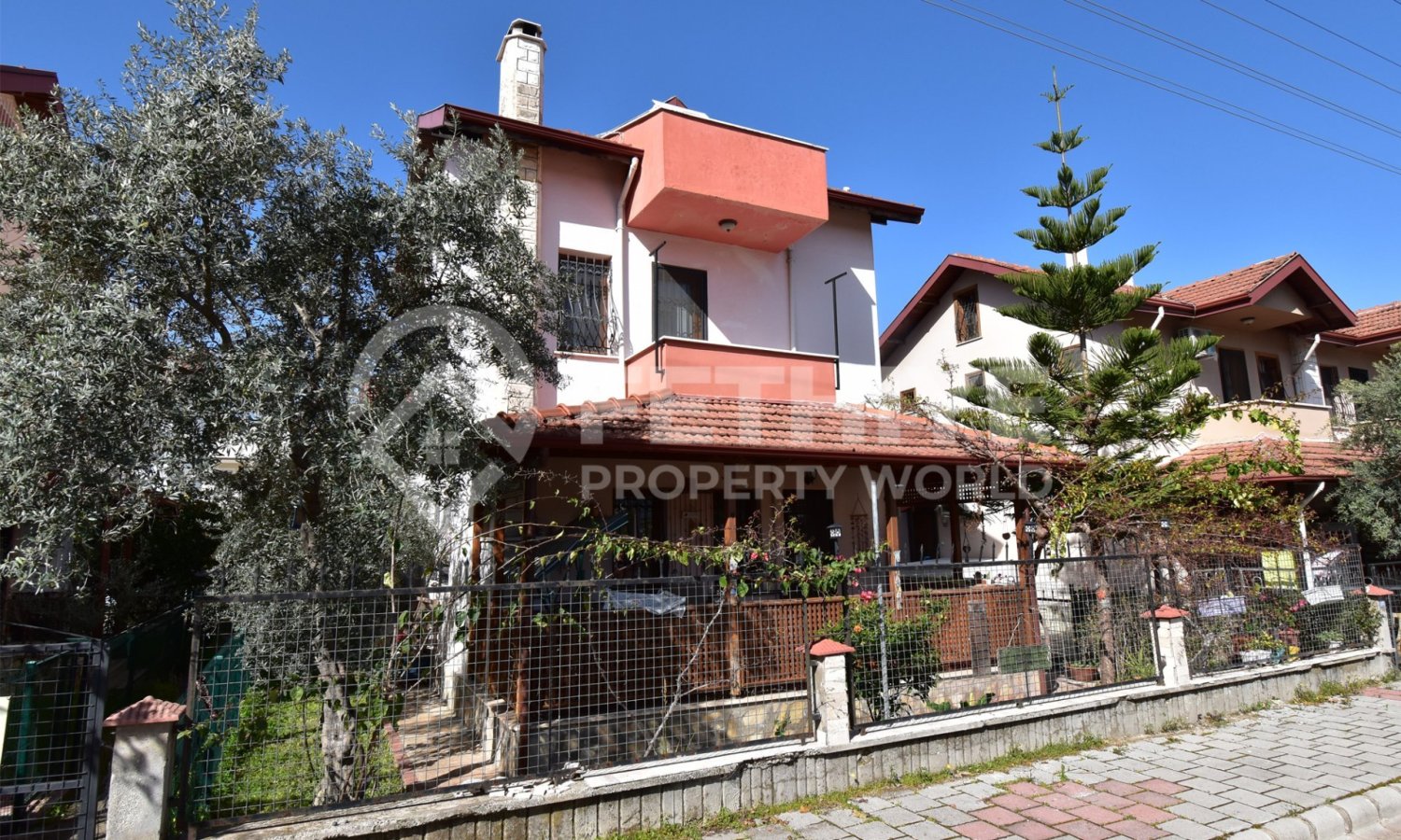 Villa 3+1 in Fethiye, Turkey No. 9424