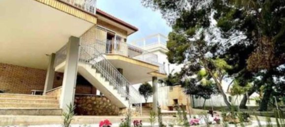 4 bedrooms House in Dehesa De Campoamor, Spain No. 183694 2