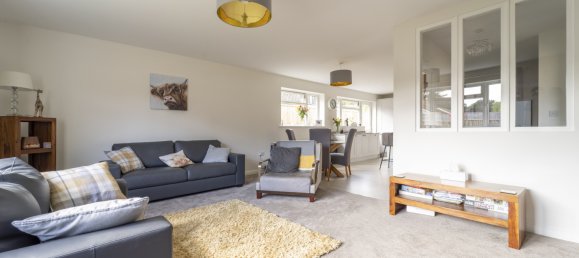 3 bedrooms Bungalow in Ashley Heath, United Kingdom No. 1034 4