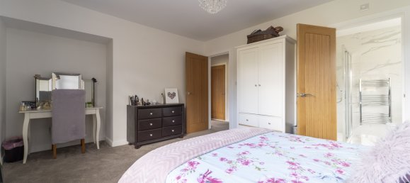 3 bedrooms Bungalow in Ashley Heath, United Kingdom No. 1034 7