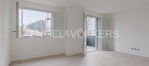 2 bedrooms Apartment in Venice, Italy No. 138729 2