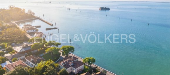 2 bedrooms Apartment in Venice, Italy No. 138729 11