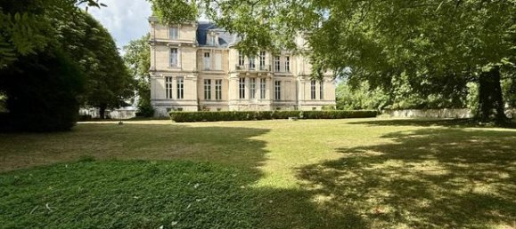 26-salle Châteaux à Châlons-en-Champagne, France No. 314900 2