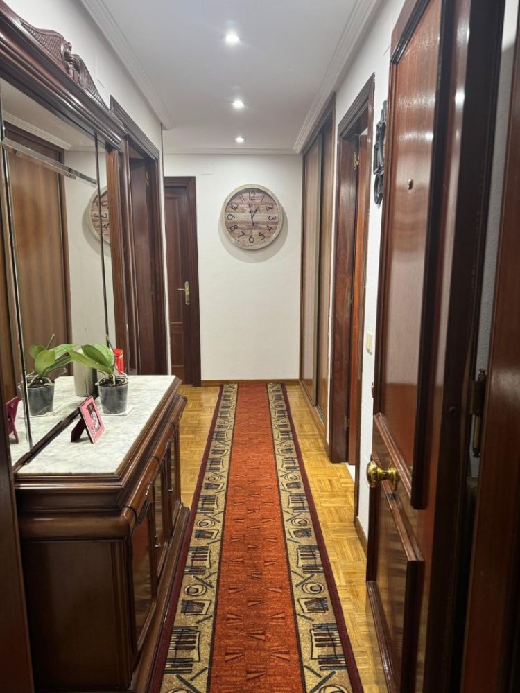 2 Schlafzimmer Wohnung in Oviedo, Spain, Nr. 194096