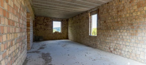 11 rooms Villa in Collecorvino, Italy No. 86951 10