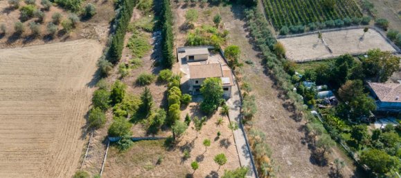 11 rooms Villa in Collecorvino, Italy No. 86951 20