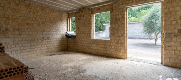 11 rooms Villa in Collecorvino, Italy No. 86951 24