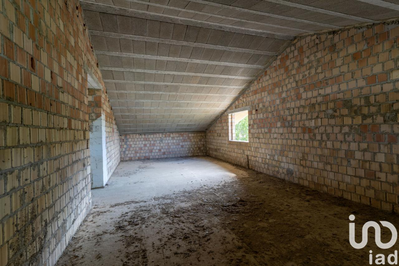 11 rooms Villa in Collecorvino, Italy No. 86951