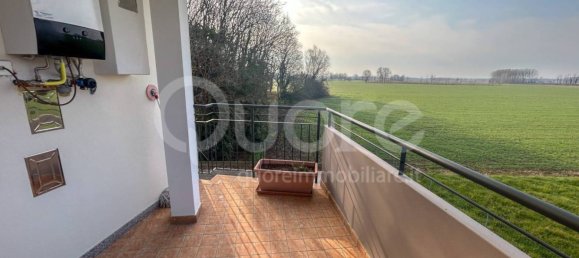 Apartamento de 2 dormitorios en Udine, Italy No. 357690 6