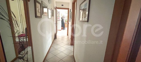 Apartamento de 2 dormitorios en Udine, Italy No. 357690 2