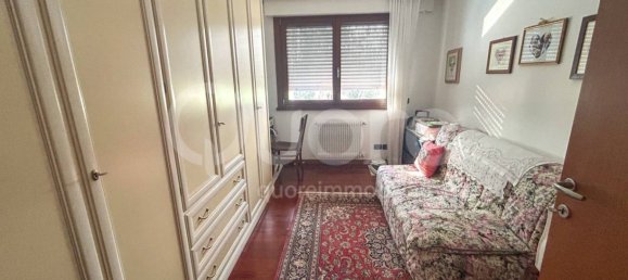 Apartamento de 2 dormitorios en Udine, Italy No. 357690 3
