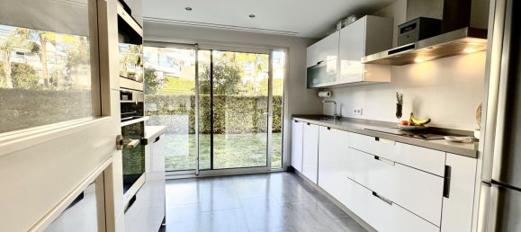 3 غرف نوم شقة في Estepona, Spain رقم 147392 24