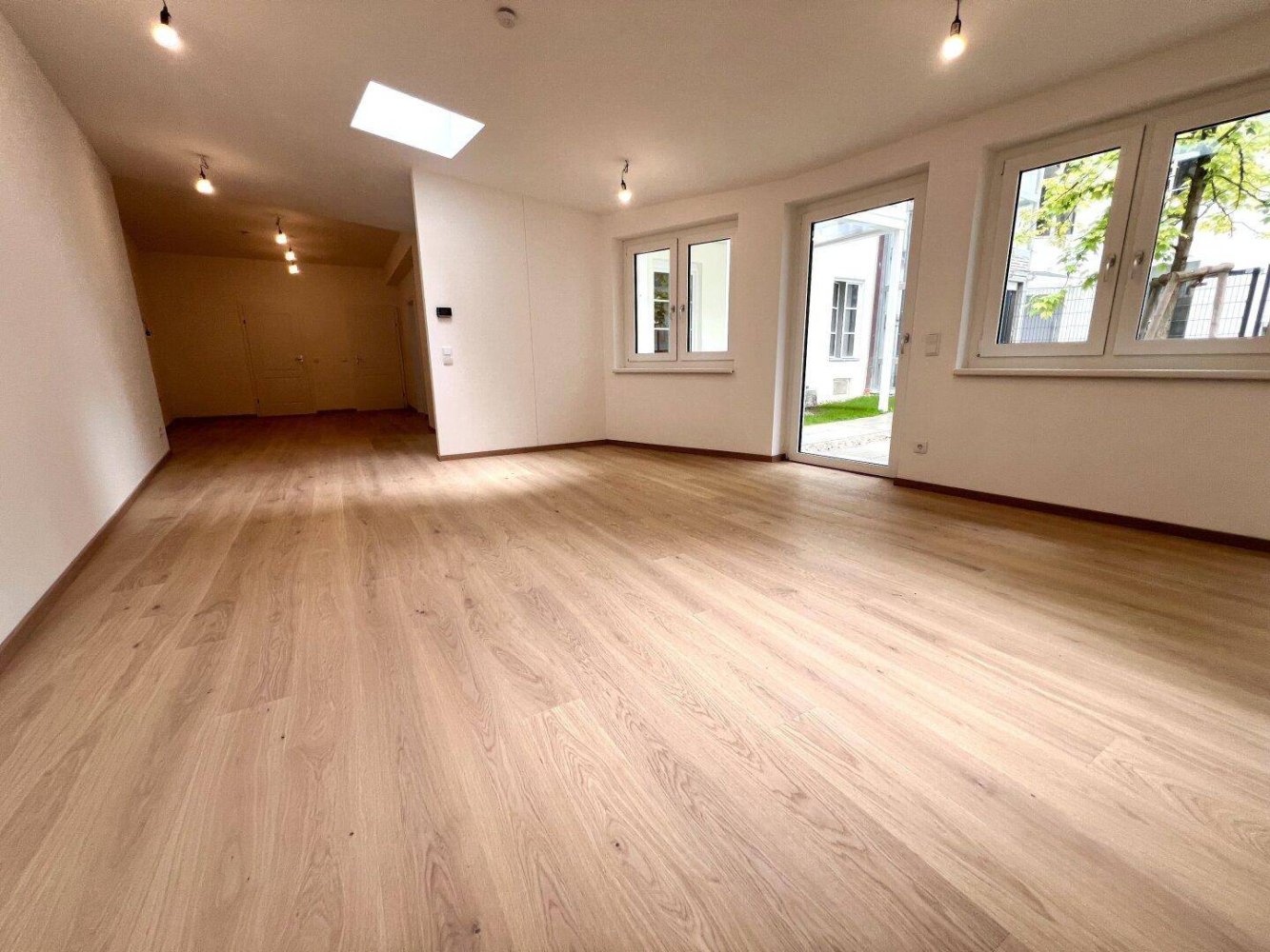 2غرفة شقة في Vienna, Austria رقم 103193