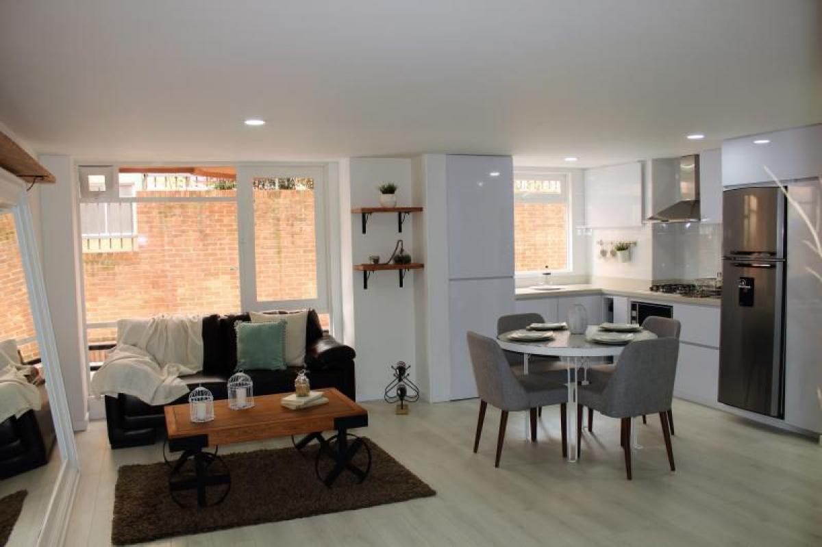 Casa de 2 dormitorios en Bogotá, Colombia No. 13939